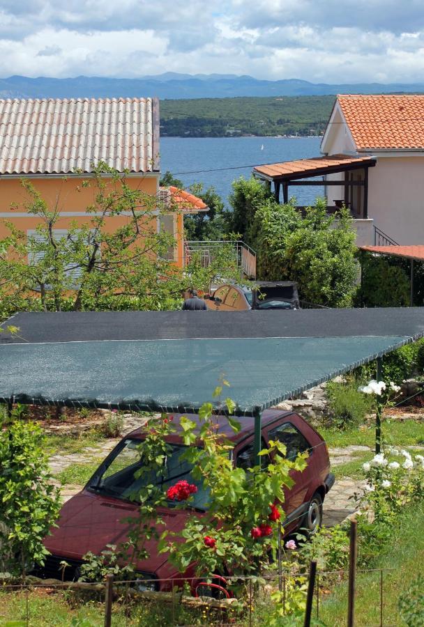 Apartments By The Sea Vantacici, Krk - 5347 マリンスカ エクステリア 写真