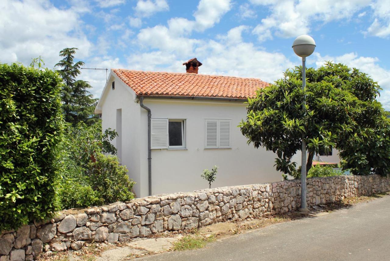 Apartments By The Sea Vantacici, Krk - 5347 マリンスカ エクステリア 写真